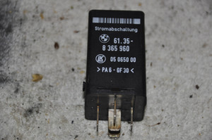0) DH BMW OEM 61358365960 8365960 Relay for consumer shutdown BLACK LK 0506500 E38 E39 E53 X5 Euro All Parts 0) DH BMW OEM 61358365960 8365960 Relay for consumer shutdown BLACK LK 0506500 E38 E39 E53 X5 Euro All Parts