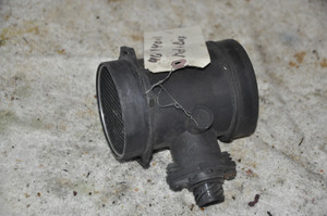 1) DD-24 BMW OEM 1702078 13621702078 MAF MASS AIR FLOW SENSOR BOSCH From: E38 740iL 1996 STRETCH SEDAN VIN: M62 E34 E39 E32 E38 E31 Euro All Parts 1) DD-24 BMW OEM 1702078 13621702078 MAF MASS AIR FLOW SENSOR BOSCH From: E38 740iL 1996 STRETCH SEDAN VIN: M62 E34 E39 E32 E38 E31 Euro All Parts