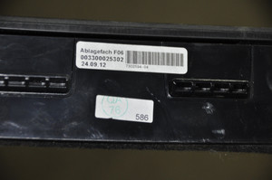 1) C-49 BMW 52207302594 OEM Used STORAGE TRAY REAR SEAT CENTER ABLAGEFACH 3300025302 7302594-04 From: 2013 F06 650iX 52-20-7-302-594 52207302594 Euro All Parts 1) C-49 BMW 52207302594 OEM Used STORAGE TRAY REAR SEAT CENTER ABLAGEFACH 3300025302 7302594-04 From: 2013 F06 650iX 52-20-7-302-594 52207302594 Euro All Parts