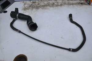 1) DH-12 BMW 17127531579 OEM Used COOLANT HOSE TOP OF RADIATOR CONTITECH RSM 7525641 NW32/4/16 From: 2008 e90 328xi 17-12-7-531-579 17127531579 Euro All Parts 1) DH-12 BMW 17127531579 OEM Used COOLANT HOSE TOP OF RADIATOR CONTITECH RSM 7525641 NW32/4/16 From: 2008 e90 328xi 17-12-7-531-579 17127531579 Euro All Parts