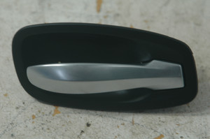 1) DH -7 BMW 51416983744 OEM Used Door handle inner REAR RIGHT ASSEMBLY 1360536-SW From: May 28 2004 e60 530i SEDAN SILVER Titan-silber m54 3.0 Automatic Fits: 530i & other listed vehicles E60 Euro All Parts 1) DH -7 BMW 51416983744 OEM Used Door handle inner REAR RIGHT ASSEMBLY 1360536-SW From: May 28 2004 e60 530i SEDAN SILVER Titan-silber m54 3.0 Automatic Fits: 530i & other listed vehicles E60 Euro All Parts