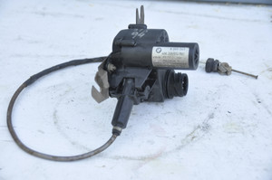 BMW 65718360043 OEM Used CRUISE CONTROL ACTUATOR ENGINE BAY E-MAIL THE LENGTH OF BOWDEN CABLE YOU REQUIRE VDO 408.201-012-001 fits: Fits Multiple VEHICLES check listing8360043 Euro All Parts