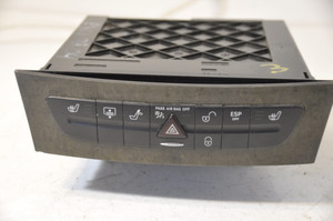 1) DH-3 MERCEDES-BENZ 211-680-05-72 OEM Used SWITCH ARRAY DASH KINEMATIK 1.61.072.50000 2232B From: 2004 E500 211-680-05-72 Euro All Parts 1) DH-3 MERCEDES-BENZ 211-680-05-72 OEM Used SWITCH ARRAY DASH KINEMATIK 1.61.072.50000 2232B From: 2004 E500 211-680-05-72 Euro All Parts