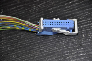 0) DH-34 BMW 8365378 OEM Used LOCKING CLUSTER PLUG DASH SIEMENS 02 B 1026-Y262 8365378 fits: E30 Euro All Parts 0) DH-34 BMW 8365378 OEM Used LOCKING CLUSTER PLUG DASH SIEMENS 02 B 1026-Y262 8365378 fits: E30 Euro All Parts