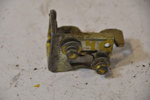 1) DH-40 BMW 51241867719 OEM Used LOCK MECHNISIM TRUNK From: 1986 E21 320i 51-24-1-867-719 51241867719 Euro All Parts 1) DH-40 BMW 51241867719 OEM Used LOCK MECHNISIM TRUNK From: 1986 E21 320i 51-24-1-867-719 51241867719 Euro All Parts