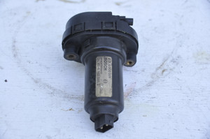 5) DH -5 BMW 35411163163 OEM Used CRUISE CONTROL ACTUATOR ENGINE BAY BOSCH 0205005001 fits: E36 Fits Multiple VEHICLES check listing35.41-1 160591.2 Euro All Parts 5) DH -5 BMW 35411163163 OEM Used CRUISE CONTROL ACTUATOR ENGINE BAY BOSCH 0205005001 fits: E36 Fits Multiple VEHICLES check listing35.41-1 160591.2 Euro All Parts