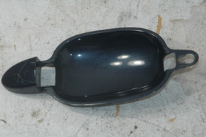 1) DH -6 BMW 51217191916 OEM Used UNDER HANDLE CUP DOOR REAR PARTICAL ASSEMBLY From: June 2004 BMW e60 530i Sedan silver m54 Automatic Fits: e60 & other listed vehicles Euro All Parts 1) DH -6 BMW 51217191916 OEM Used UNDER HANDLE CUP DOOR REAR PARTICAL ASSEMBLY From: June 2004 BMW e60 530i Sedan silver m54 Automatic Fits: e60 & other listed vehicles Euro All Parts
