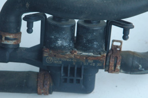 1) DH -60 BMW 64539119164 OEM Used WATER VALVE FIRE WALL TESTED BOSCH 1 147 412 200 From: 2013 F10 550i Xdrive M Fits: F10 & other listed vehicles 944 Euro All Parts 1) DH -60 BMW 64539119164 OEM Used WATER VALVE FIRE WALL TESTED BOSCH 1 147 412 200 From: 2013 F10 550i Xdrive M Fits: F10 & other listed vehicles 944 Euro All Parts