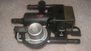 0) BMW OEM 13311740281 USED FUEL PRESSURE VALVE E36 1996 & E39 E38 Euro All Parts 0) BMW OEM 13311740281 USED FUEL PRESSURE VALVE E36 1996 & E39 E38 Euro All Parts