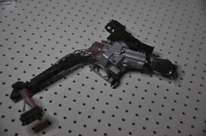 1) BMW OEM 1161551 USED IGNITION STEERING LOCK WITH SWITCH & KEY 1989 540i E34 1160278 32321160278 Fits: E34 540i 1989 & other listed vehicles Euro All Parts 1) BMW OEM 1161551 USED IGNITION STEERING LOCK WITH SWITCH & KEY 1989 540i E34 1160278 32321160278 Fits: E34 540i 1989 & other listed vehicles Euro All Parts