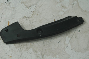 1) DH -9 BMW 51717034159 OEM Used RAIN GUTTER LEFT EXTERIOR WINDSHIELD SSWa 748506 10 From: May 28 2004 BMW e60 530i SEDAN SILVER Titan-silber M54 3.0L RWD AUTOMATIC Fits: e60 & other listed vehicles 51.71 7034159 Euro All Parts 1) DH -9 BMW 51717034159 OEM Used RAIN GUTTER LEFT EXTERIOR WINDSHIELD SSWa 748506 10 From: May 28 2004 BMW e60 530i SEDAN SILVER Titan-silber M54 3.0L RWD AUTOMATIC Fits: e60 & other listed vehicles 51.71 7034159 Euro All Parts