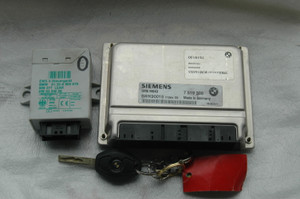 1) SIEMEN 5WK90015 USED MS43 7519308 ECU Key EW BMW OEM e46 330i 61356905670 608377 HW 3 SW 8 EW 3 Steuergerat 7519308 7519130 36.09.01/1 12147571613 12147509443 12147510557 12147511883 12147512 Euro All Parts 1) SIEMEN 5WK90015 USED MS43 7519308 ECU Key EW BMW OEM e46 330i 61356905670 608377 HW 3 SW 8 EW 3 Steuergerat 7519308 7519130 36.09.01/1 12147571613 12147509443 12147510557 12147511883 12147512 Euro All Parts