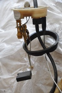 0) DD BMW 1182986 16141182986 OEM 16-14-6-758-255 (USED) FUEL SENDING UNIT E36 COUPE SEDAN WAGON Euro All Parts 0) DD BMW 1182986 16141182986 OEM 16-14-6-758-255 (USED) FUEL SENDING UNIT E36 COUPE SEDAN WAGON Euro All Parts