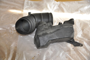 1) DD BMW 1438794 & 9691932 OEM (USED) 13541435625 & 13541438794 BOOT AND RESONATOR E39 Euro All Parts 1) DD BMW 1438794 & 9691932 OEM (USED) 13541435625 & 13541438794 BOOT AND RESONATOR E39 Euro All Parts