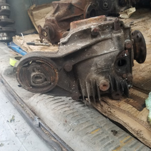 0) DD BMW 33101211960 OEM (USED) OPEN 3.65 Differential I=41:11=3,73 E30 325i AUTO OR MANUAL Euro All Parts 0) DD BMW 33101211960 OEM (USED) OPEN 3.65 Differential I=41:11=3,73 E30 325i AUTO OR MANUAL Euro All Parts