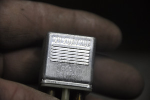 1)-4 DD MERCEDES BENZ 0015420219 OEM USED Relay Hella 4RD00412200 1993-2000 Euro All Parts (up to 4) available W1R2S2C4 X1 1)-4 DD MERCEDES BENZ 0015420219 OEM USED Relay Hella 4RD00412200 1993-2000 Euro All Parts (up to 4) available W1R2S2C4 X1