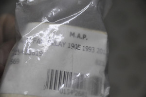 1) DD MERCEDES BENZ 0015426819 OEM USED RELAY 1990-1993 190E Euro All Parts 1) DD MERCEDES BENZ 0015426819 OEM USED RELAY 1990-1993 190E Euro All Parts