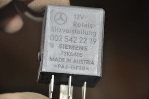 0) DD MERCEDES BENZ 0025422219 OEM USED FLASHER RELAY SIEMENS 72KD305 1995-2018 Euro All Parts 0) DD MERCEDES BENZ 0025422219 OEM USED FLASHER RELAY SIEMENS 72KD305 1995-2018 Euro All Parts