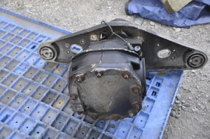 MERCEDES BENZ 164330210280 OEM 164-330-21-02-80 (USED) FRONT Differential 2007-2011 ML V6 Euro All Parts MERCEDES BENZ 164330210280 OEM 164-330-21-02-80 (USED) FRONT Differential 2007-2011 ML V6 Euro All Parts