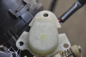 0) DD Mercedes Benz 12033 Used OEM Vacuum Operated HVAC / Door Lock Controller RUWIDO 701007 Fits: w201 All Models & other listed vehicles Euro All Parts 0) DD Mercedes Benz 12033 Used OEM Vacuum Operated HVAC / Door Lock Controller RUWIDO 701007 Fits: w201 All Models & other listed vehicles Euro All Parts