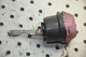 1) DD Mercedes Benz 9040019892 Used OEM Vacuum Operated HVAC / Door Lock Controller Behr Euro All Parts 1) DD Mercedes Benz 9040019892 Used OEM Vacuum Operated HVAC / Door Lock Controller Behr Euro All Parts