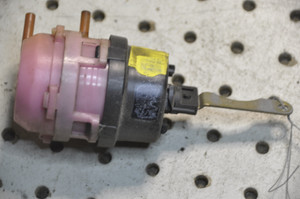 0) DD Mercedes Benz 8005875 Used OEM Vacuum Operated HVAC / Door Lock Controller Behr 9062200315 Fits: w126 All Models & other listed vehicles Euro All Parts 0) DD Mercedes Benz 8005875 Used OEM Vacuum Operated HVAC / Door Lock Controller Behr 9062200315 Fits: w126 All Models & other listed vehicles Euro All Parts
