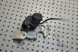 1) DD BMW 12901747892 Used OEM COMPUTER BOX COOLING FAN BOSCH 130002830 From: 1995 e38 740i Fits: 730i 750i 740iL 730iL 750iL & other listed vehicles Euro All Parts