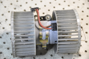 1) DD BMW 64119204154 Used OEM BLOWER MOTOR BEHR 64118372797 C5204 From: E46 Fits: 3 SERIES COUPE SEDAN WAGON & other listed vehicles Euro All Parts 1) DD BMW 64119204154 Used OEM BLOWER MOTOR BEHR 64118372797 C5204 From: E46 Fits: 3 SERIES COUPE SEDAN WAGON & other listed vehicles Euro All Parts