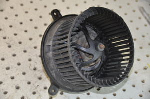 1) DD Mercedes Benz 663329W Used OEM BLOWER MOTOR VALEO Euro All Parts 1) DD Mercedes Benz 663329W Used OEM BLOWER MOTOR VALEO Euro All Parts