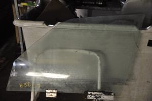 0) DD 135 BMW 51-32-1-928-357 Used OEM Window Glass LEFT FRONT 51321928357 (51-32-1-928-357) H51360 From: E32 Fits: 730i 735i 740i 750i (1986-1994) & other listed vehicles Euro All Parts 0) DD 135 BMW 51-32-1-928-357 Used OEM Window Glass LEFT FRONT 51321928357 (51-32-1-928-357) H51360 From: E32 Fits: 730i 735i 740i 750i (1986-1994) & other listed vehicles Euro All Parts