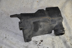 1) DD 12 BMW 1744467 Used OEM Resonator E39 528i 13711744467 13-71-1-744-467 (13-71-1-744-467) Euro All Parts 1) DD 12 BMW 1744467 Used OEM Resonator E39 528i 13711744467 13-71-1-744-467 (13-71-1-744-467) Euro All Parts