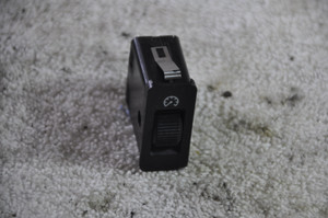 1) DD 23 BMW 31318360461 Used OEM Light intensity regulator SWITCH Fits: E39 ALL MODELS & other listed vehicles Euro All Parts 1) DD 23 BMW 31318360461 Used OEM Light intensity regulator SWITCH Fits: E39 ALL MODELS & other listed vehicles Euro All Parts