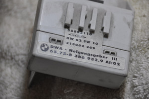 1) DH 49 BMW 65758386932.9 Used OEM Inclination indicator 55892110 213062269 Fits: E46 & other listed vehicles Euro All Parts 1) DH 49 BMW 65758386932.9 Used OEM Inclination indicator 55892110 213062269 Fits: E46 & other listed vehicles Euro All Parts