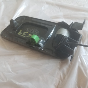 1) DD 8 BMW 51178204412 1184663C Used OEM GAS DOOR BLACK BMW OEM 1184663C GAS DOOR BLACK E39 528i 540I M5 Fits: E39 528i & other listed vehicles Euro All Parts 1) DD 8 BMW 51178204412 1184663C Used OEM GAS DOOR BLACK BMW OEM 1184663C GAS DOOR BLACK E39 528i 540I M5 Fits: E39 528i & other listed vehicles Euro All Parts