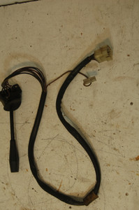 1) DH-20 BMW 61311365823 (USED) 61311364822 OEM LK 8356 61-31-1-365-823 E21 WIPER SWITCH Euro All Parts 1) DH-20 BMW 61311365823 (USED) 61311364822 OEM LK 8356 61-31-1-365-823 E21 WIPER SWITCH Euro All Parts