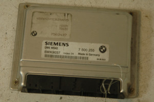 1) DH-23 BMW 12147526765 (USED) 7503437 OEM 12-14-7-526-765 ECU DME SIEMENS MS42 5WK9037 INDEX 04 7500255 FROM 2000 323i M52 FITS: 99-2000 E46 Euro All Parts 1) DH-23 BMW 12147526765 (USED) 7503437 OEM 12-14-7-526-765 ECU DME SIEMENS MS42 5WK9037 INDEX 04 7500255 FROM 2000 323i M52 FITS: 99-2000 E46 Euro All Parts