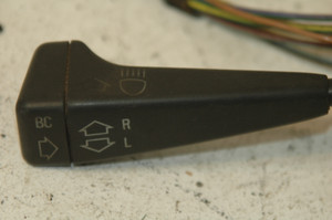 1) DH-31 BMW 61311375190 (USED) 61-31-1-375-190 OEM TURN SIGNAL SWITCH WITH OBC AND HIGH BEAM HEAD LIGHT CLEANER RELAY 61.31 1371814 1984-1993 E30 E24 Euro All Parts 1) DH-31 BMW 61311375190 (USED) 61-31-1-375-190 OEM TURN SIGNAL SWITCH WITH OBC AND HIGH BEAM HEAD LIGHT CLEANER RELAY 61.31 1371814 1984-1993 E30 E24 Euro All Parts