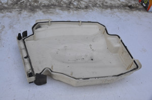 1) DH BMW 12901716922 171692 OEM 8617-1 (used) air filter housing middle & bottom fits: e34 e32 z1 roadster M20 m50 Euro All Parts 1) DH BMW 12901716922 171692 OEM 8617-1 (used) air filter housing middle & bottom fits: e34 e32 z1 roadster M20 m50 Euro All Parts