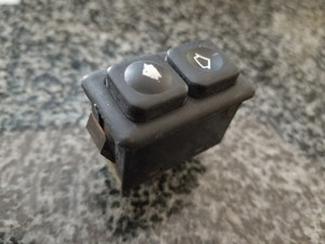 4) DH BMW 1367373 61-31-1-367-373 USED OEM LK 831810 ILLUMINATED WINDOW SWITCH E30 E28 E24 E23 Euro All Parts 4) DH BMW 1367373 61-31-1-367-373 USED OEM LK 831810 ILLUMINATED WINDOW SWITCH E30 E28 E24 E23 Euro All Parts
