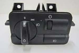1) DH-3 BMW 61.31-6901433 OEM 61316901433 Headlight Switch ASSEMBLY (USED) Fits: 323i 1999 E46 & Other Listed Vehicles Euro All Parts 1) DH-3 BMW 61.31-6901433 OEM 61316901433 Headlight Switch ASSEMBLY (USED) Fits: 323i 1999 E46 & Other Listed Vehicles Euro All Parts
