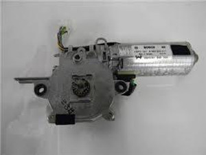 0) Mercedes Benz OEM 2038203142 Sun Roof Motor (USED) Fits: CLS550 2009 W219 Euro All Parts 0) Mercedes Benz OEM 2038203142 Sun Roof Motor (USED) Fits: CLS550 2009 W219 Euro All Parts