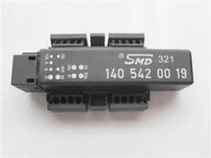 1) Mercedes Benz OEM 1405420019 Wiper Relay (USED) Fits: W140 S420 S500 1994-1999 Euro All Parts 1) Mercedes Benz OEM 1405420019 Wiper Relay (USED) Fits: W140 S420 S500 1994-1999 Euro All Parts