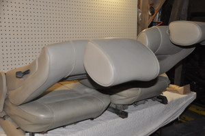 0) BMW OEM 52101910123 USED COMPLETE COUPE FLIP FORWARD MANUAL FRONT SEAT SET PERLBIEGE LEATHER OEM 52101910125 Fits: e24 633CSi 635CSi M6 M635CSi 1975-1989 & other listed vehicles Euro All Parts 0) BMW OEM 52101910123 USED COMPLETE COUPE FLIP FORWARD MANUAL FRONT SEAT SET PERLBIEGE LEATHER OEM 52101910125 Fits: e24 633CSi 635CSi M6 M635CSi 1975-1989 & other listed vehicles Euro All Parts