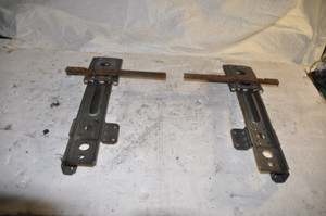 0) BMW OEM 51371839483 USED WINDOW LIFTER REAR L&R OEM 51371839484 51371874605 51371874606 Fits: e24 633CSi 635CSi M6 M635CSi 1975-1989 & other listed vehicles Euro All Parts