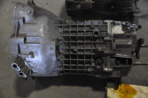 0) V GETRAG 2600104490 USED MANUAL TRANSMISSION BMW OEM 23001220893 M20 SIX CYL E30 325I Euro All Parts 0) V GETRAG 2600104490 USED MANUAL TRANSMISSION BMW OEM 23001220893 M20 SIX CYL E30 325I Euro All Parts