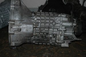 Transmission 240 USED GETRAG 5 Spd manual BMW OEM 23009059049 for 1984 e30 318i 318i M10 4 Cyl Euro All Parts Transmission 240 USED GETRAG 5 Spd manual BMW OEM 23009059049 for 1984 e30 318i 318i M10 4 Cyl Euro All Parts