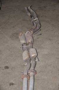 0) V BMW 18301744162 USED e36 328i M52 6 cyl Manual Drive Complete Exhaust System Original OEM Complete List of part number on assebly : 1.8301744162183E+59 Euro All Parts 0) V BMW 18301744162 USED e36 328i M52 6 cyl Manual Drive Complete Exhaust System Original OEM Complete List of part number on assebly : 1.8301744162183E+59 Euro All Parts