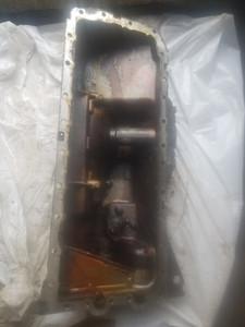 53 C BMW 11137585432 (USED) OEM OIL PAN 54319502 UT Ltti 2-2-1 N52B30 FITS: E90 E91 E92 E84 53 C BMW 11137585432 (USED) OEM OIL PAN 54319502 UT Ltti 2-2-1 N52B30 FITS: E90 E91 E92 E84