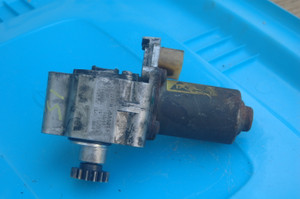 15) DH BMW 27107546671(USED) 27102449712 OEM AWD ACTUATOR TRANSFER CASE 2710 7537077-01 27107537077 137744 10 8514220222 00104 11-43-21 02-12-14 7 FLAT PINS FITS 2006-2013 AWD E90 E60