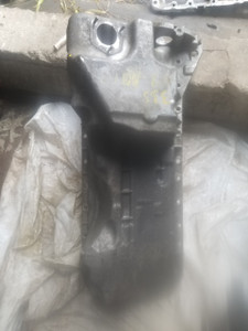 C-115 BMW 11137570400 OEM Used OIL PAN N52 ENGINE hab 754204300 EN AC-46000 From: 2007 335i AUTO  11-13-7-570-400  11137570400 C-115 BMW 11137570400 OEM Used OIL PAN N52 ENGINE hab 754204300 EN AC-46000 From: 2007 335i AUTO  11-13-7-570-400  11137570400